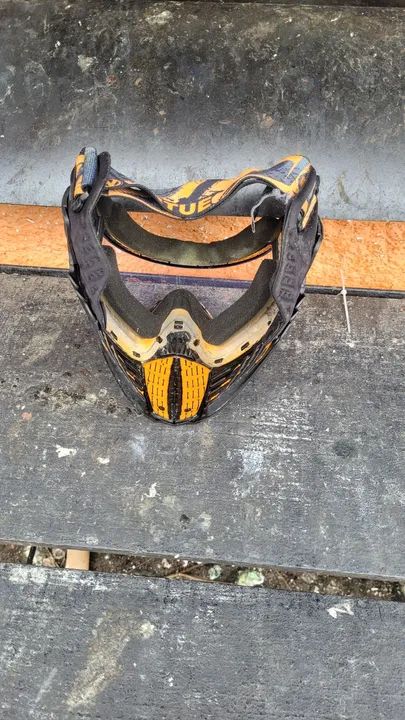 Vendo Máscara de Paintball - Proteção e Estilo - Foto 4