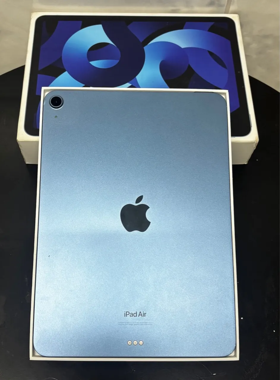 iPad Air 5* Geração Azul na Caixa