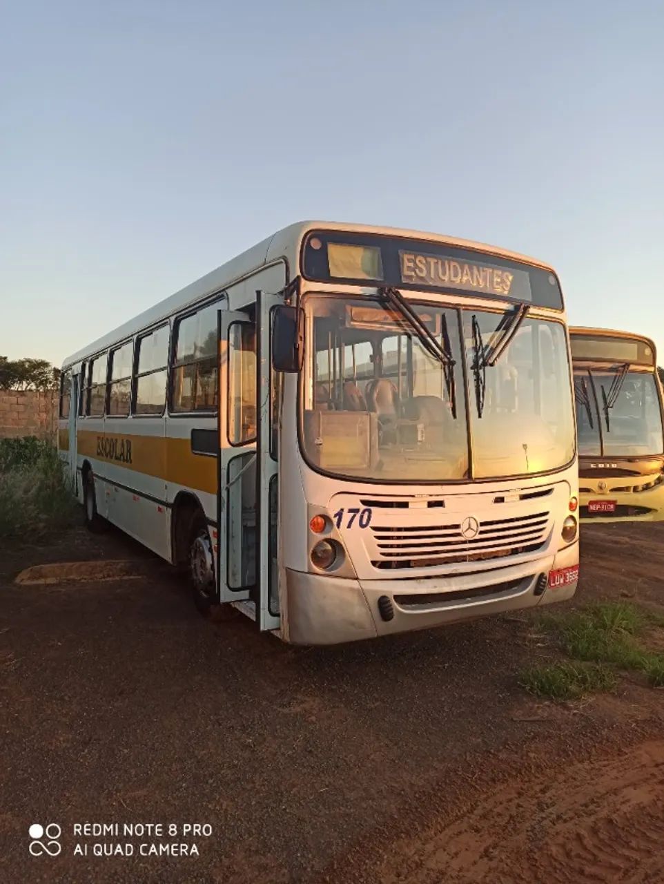 Empresa vende Ônibus e microônibus anos 2002, 2004 e 2007 único dono  - Foto 2