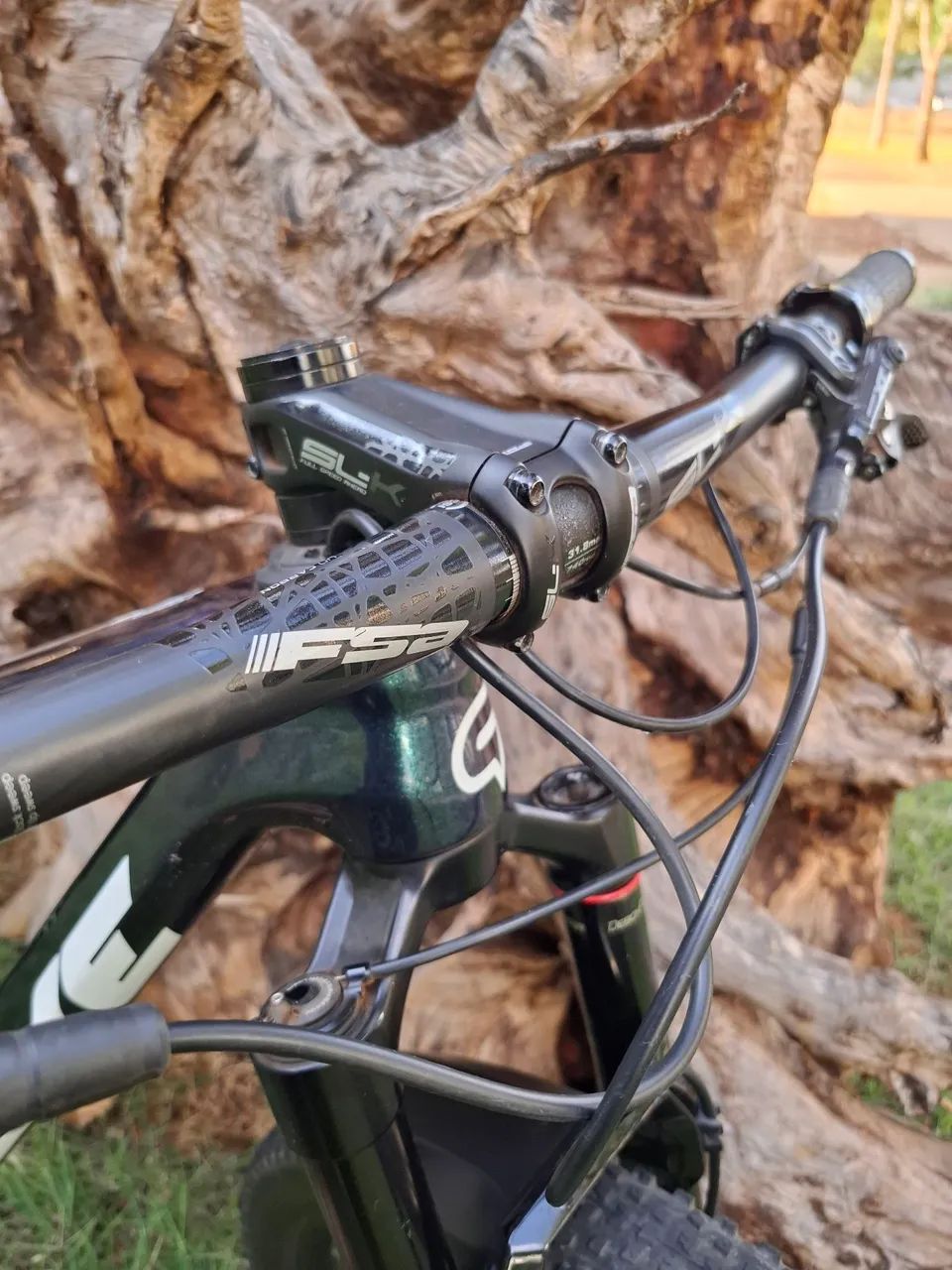 Bike Groove Slap 9 12v Full Carbon 29er 16(S) Grupo Sram Eagle AXS eletrônico - Foto 4