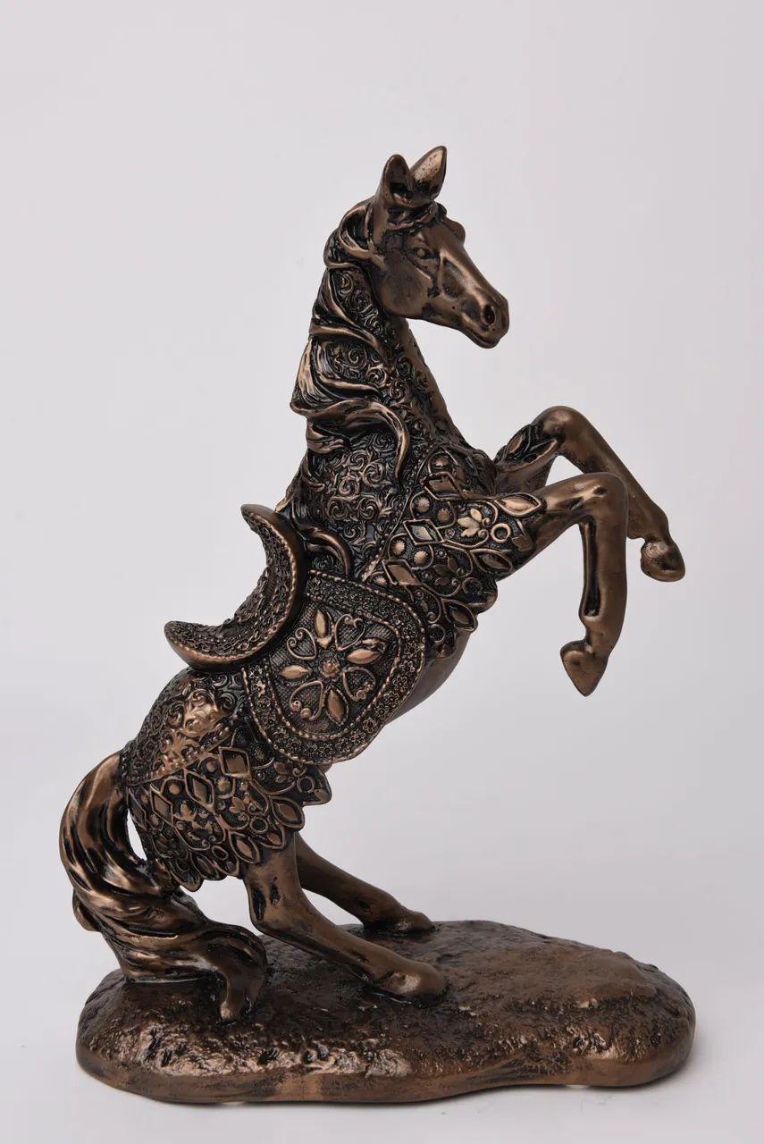 Escultura de Cavalo em Polinésia estruturada  Detalhada - Foto 2