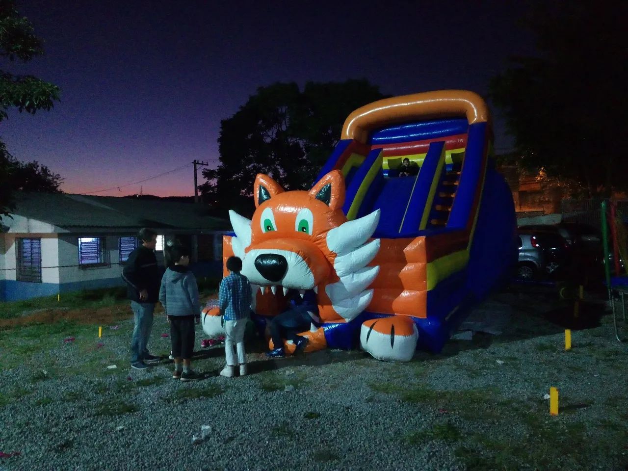 Castelo Inflável para Diversão de Crianças - Foto 2