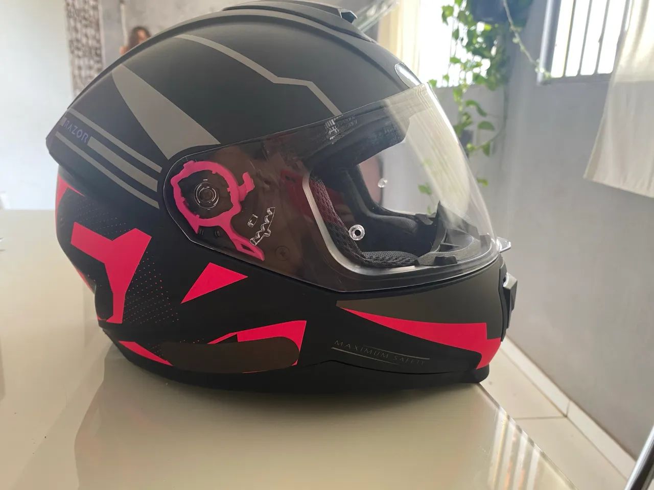 Capacete norisk novo