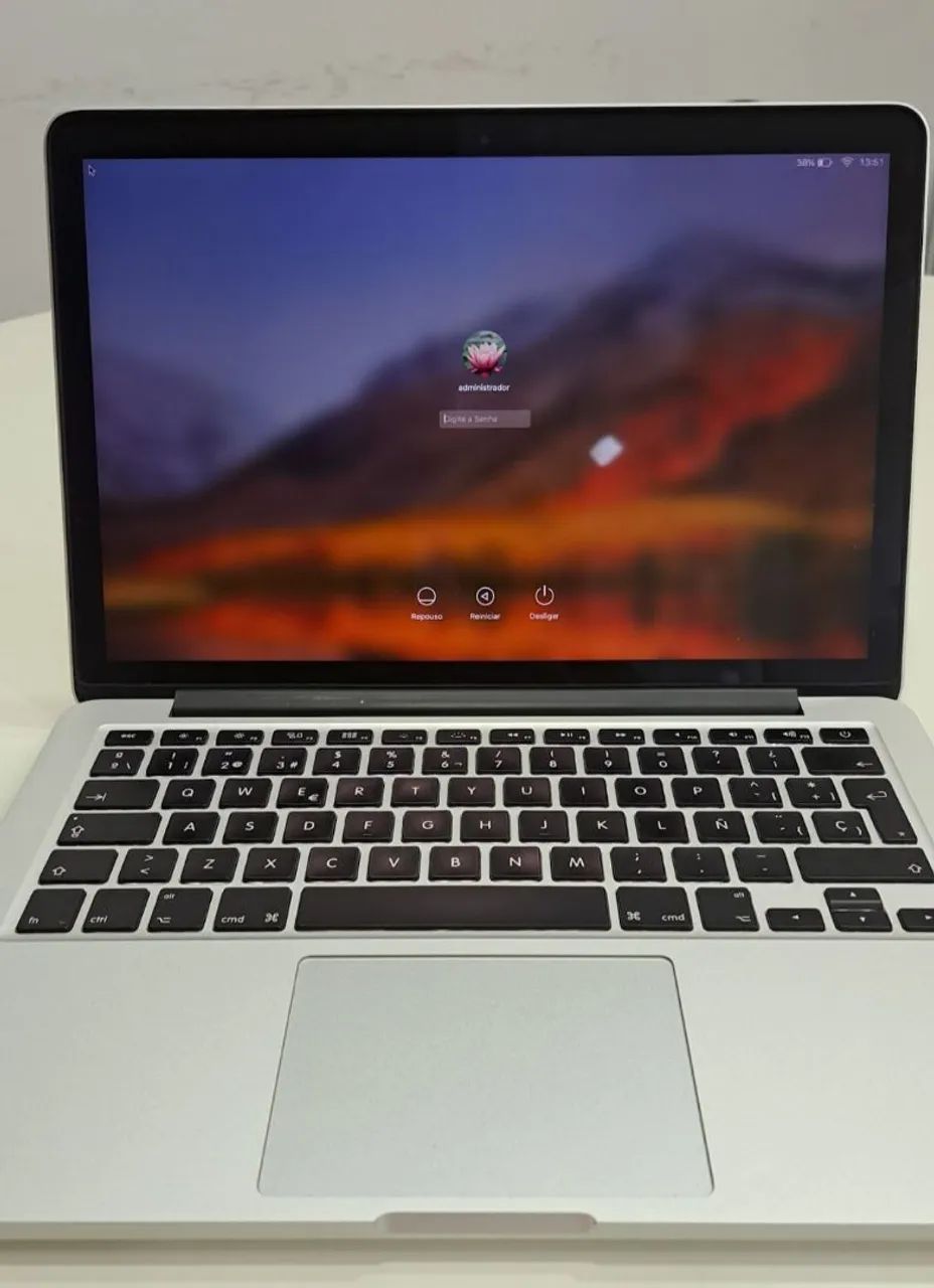 MacBook Pro 64302734686851120