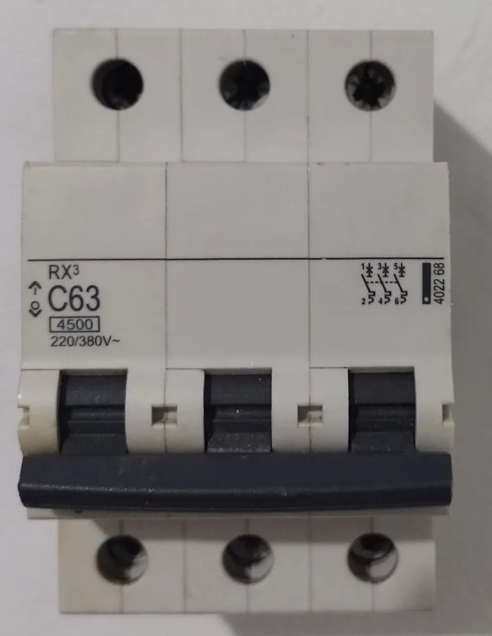 Kit com 3 Disjuntores Por um só preço - Leia a Descrição!