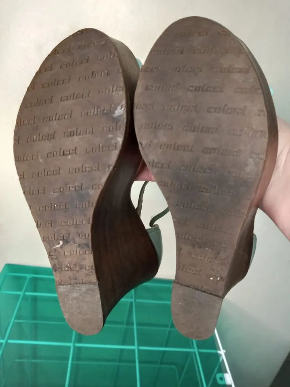 Sandália Plataforma Colcci Verde Menta com Salto Amadeirado - Tamanho 36 - Foto 3