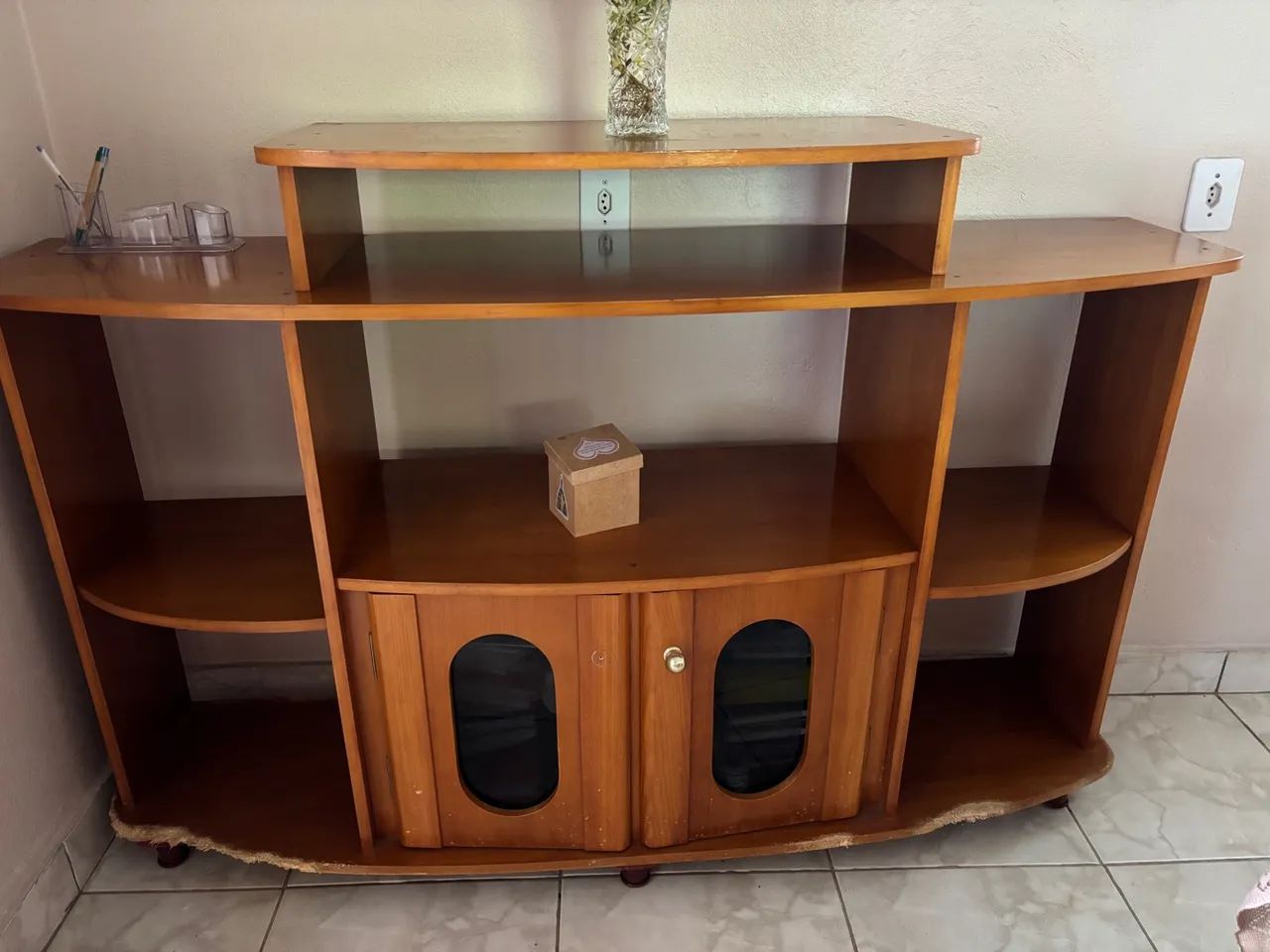 Móvel Estante de Madeira para TV e Objetos - Foto 2