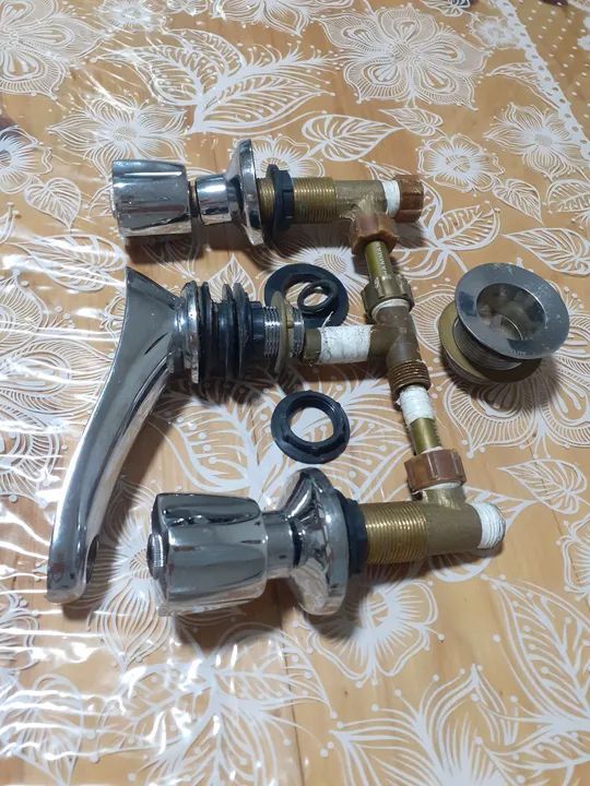 Torneira para Banheiro - Cromada