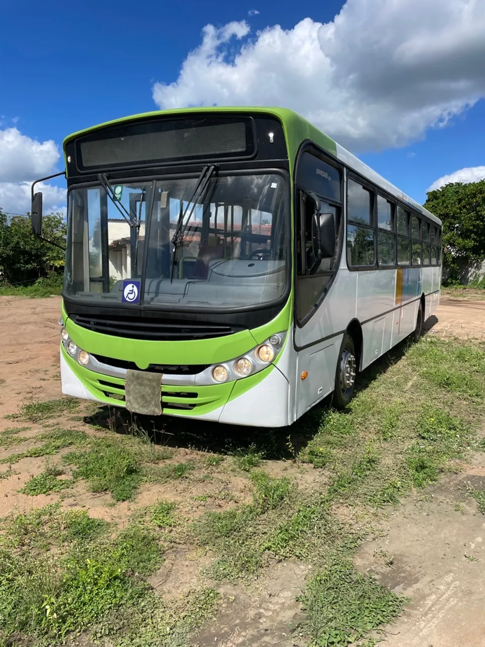 Ônibus Caio apache 2008