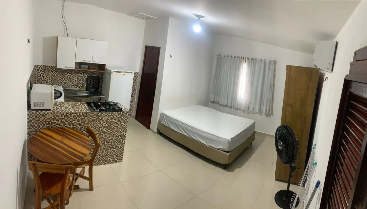 Kitinete - Tenha qualidade de vida morando a 100 metros da praia 