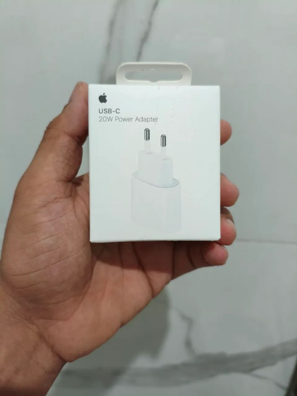 Adaptador de Energia USB-C 20W Apple