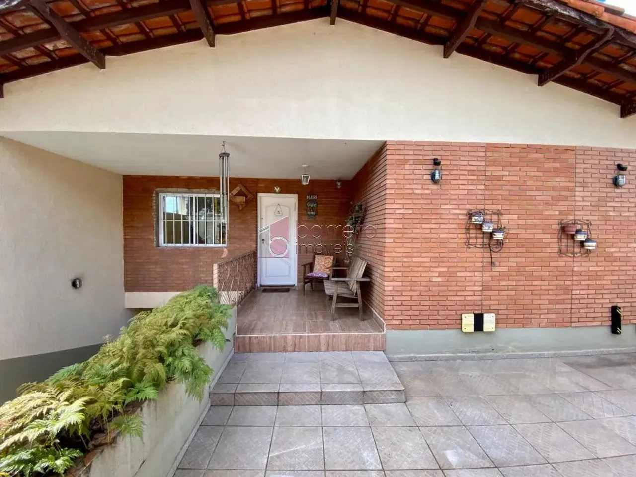 CASA DE USO MISTO PARA VENDA E LOCAÇÃO NO CENTRO DE JUNDIAÍ/SP