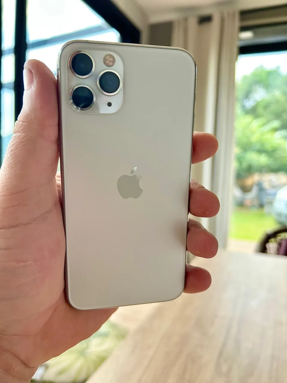 iPhone 11 Pro 64gb ( 18x de R$123,90)
