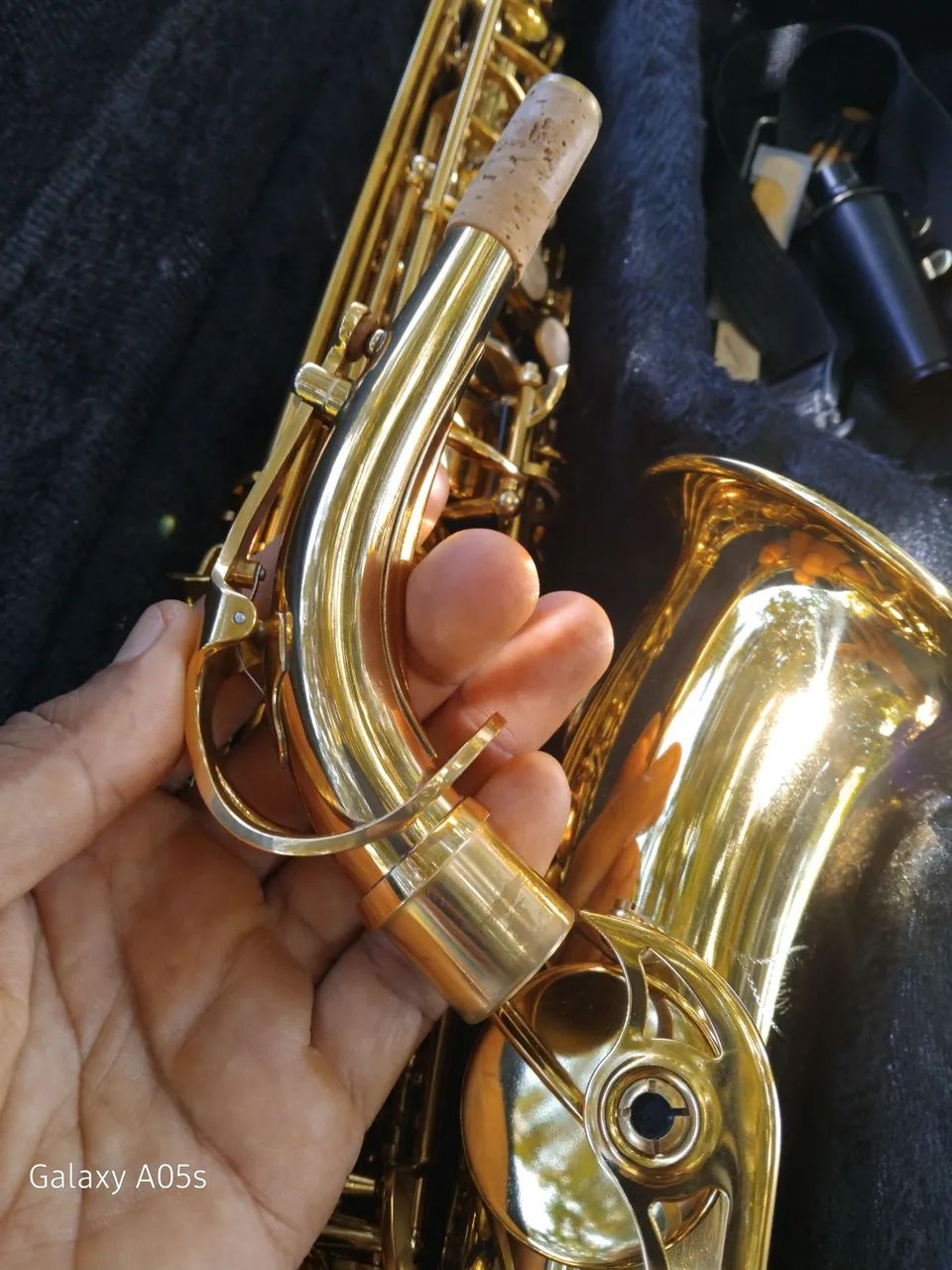 Vendo este lindo sax ALTO,!!!! - Foto 2