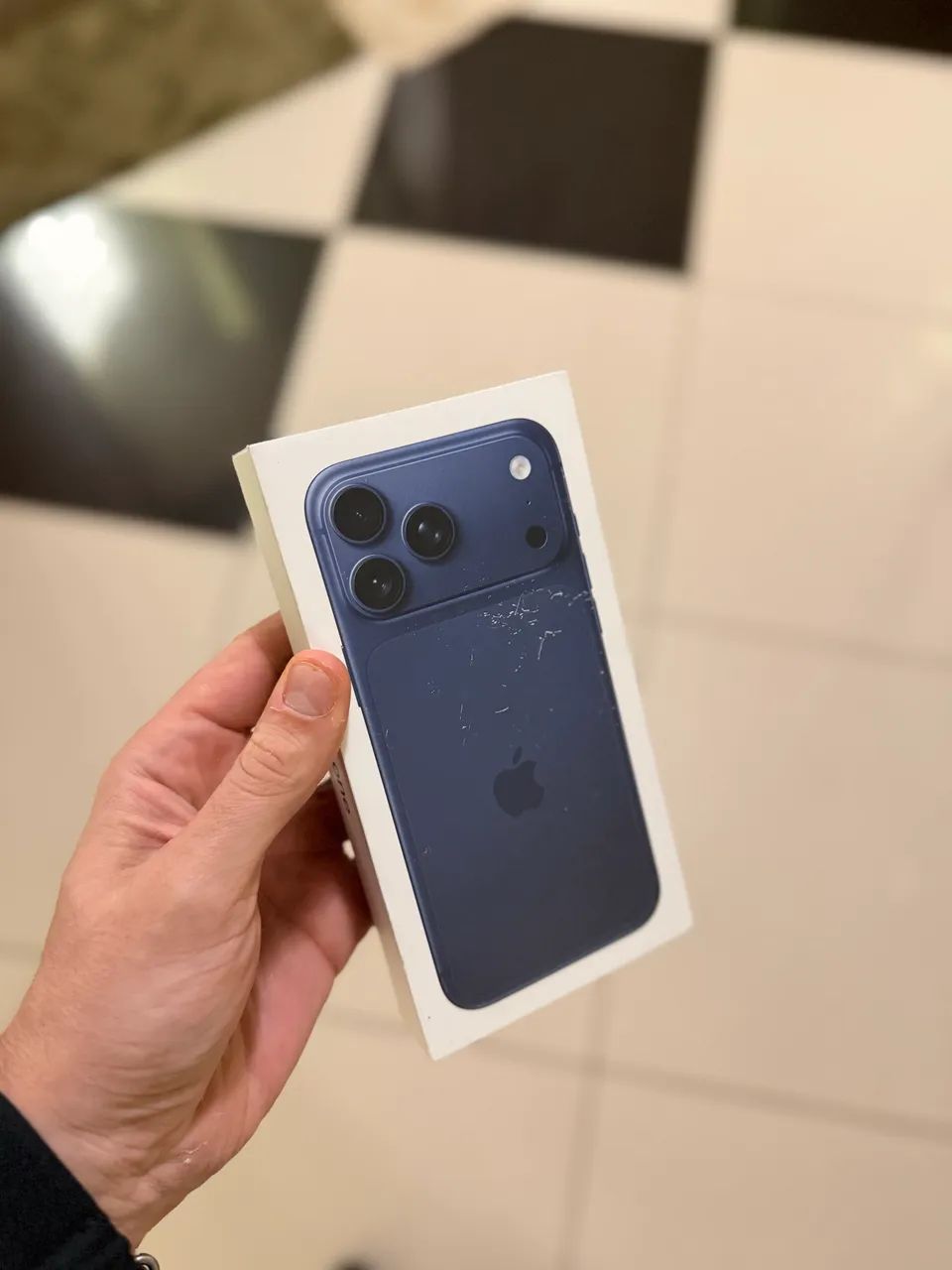iPhone 17 Pro Max 256gb Deep Blue - Foto 2