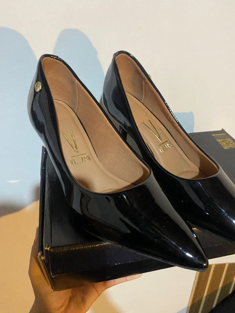 Vendo Scarpin Vizzano Preto (N° 37) Elegância e Conforto