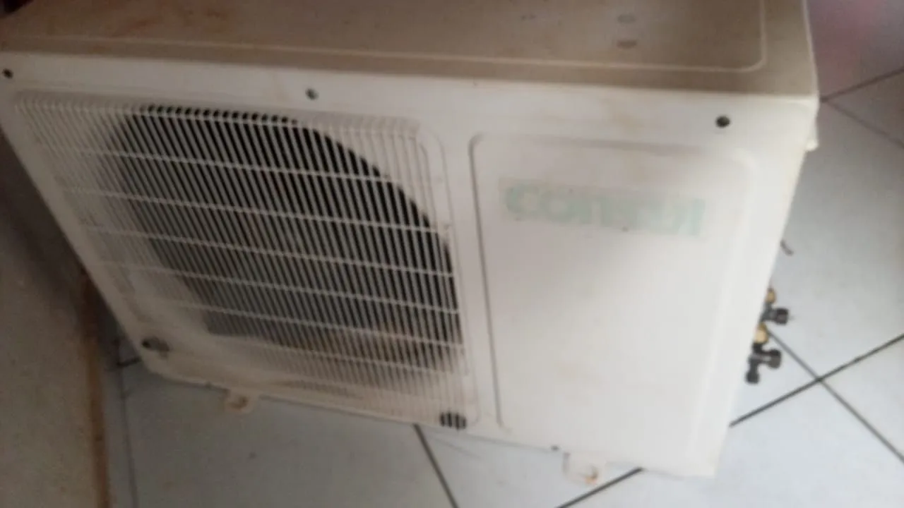 Vendo Ar condicionado 12 mil btu quente e frio