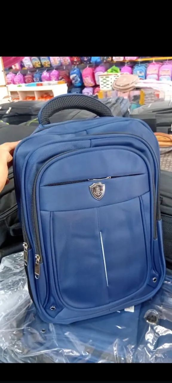 Mochila Escolar Reforçada - Azul ou Preta - Foto 3