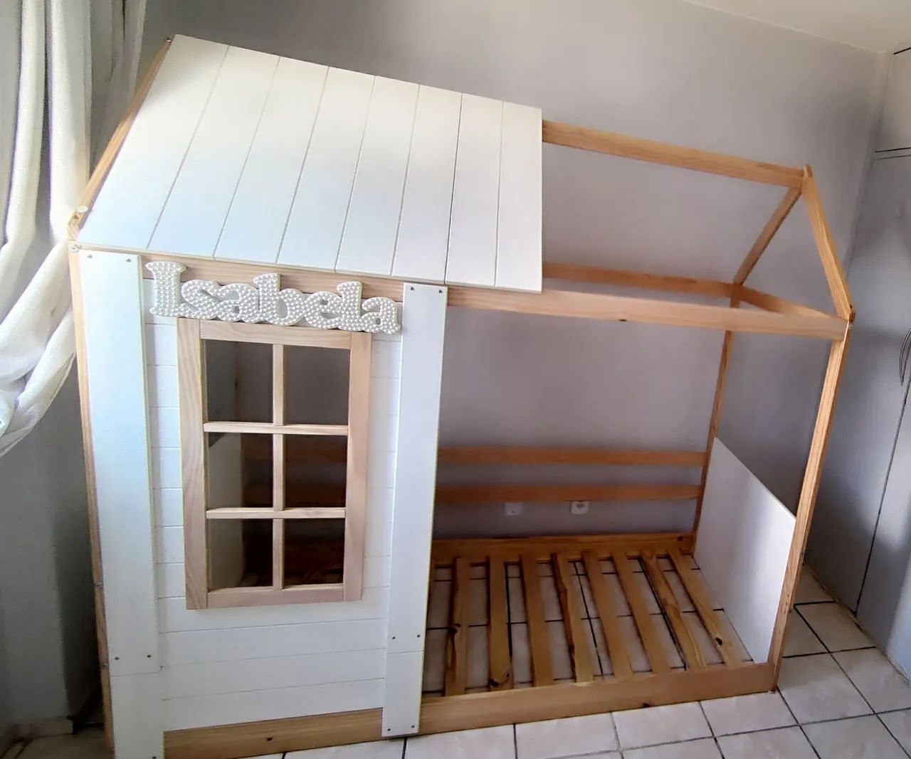Cama montessoriana casinha de solteiro 
