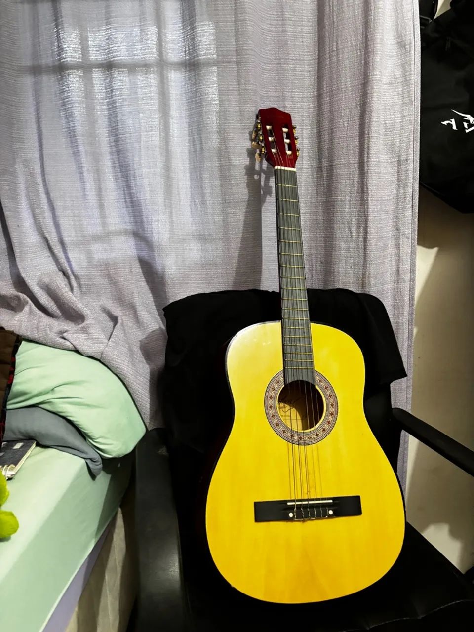 Violão Clássico Amarelo - Foto 2