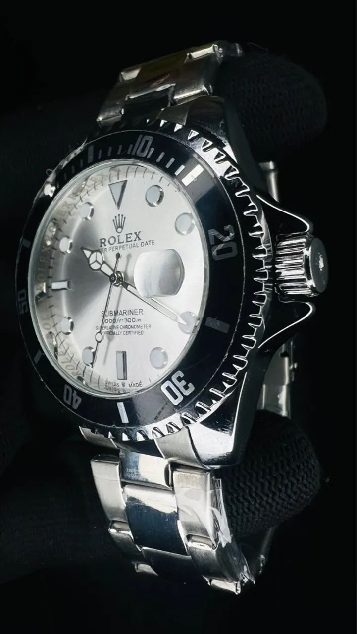 Relógio Masculino Prata com Fundo branco  - Foto 3