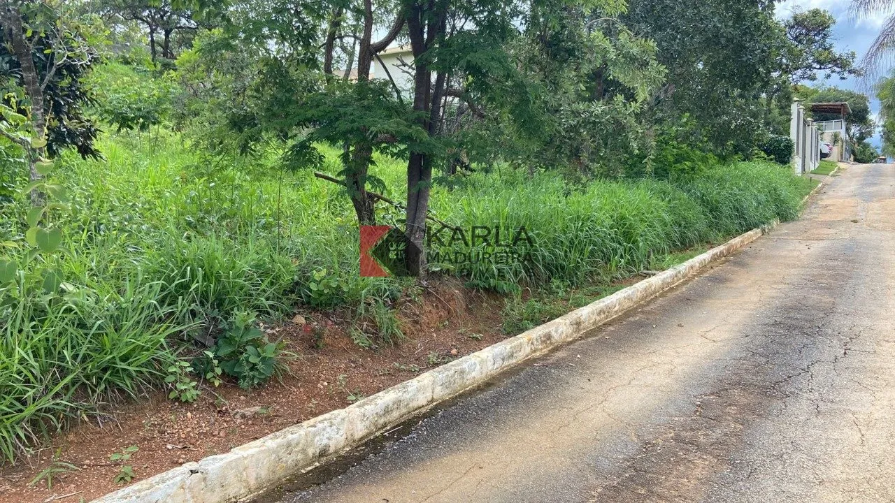 Lote excelente em condomínio fechado 1 km da orla da lagoa!! - Majestade Sabiá!