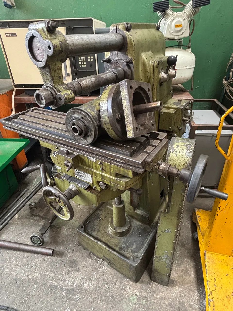 Fresadora Universal - Foto 2