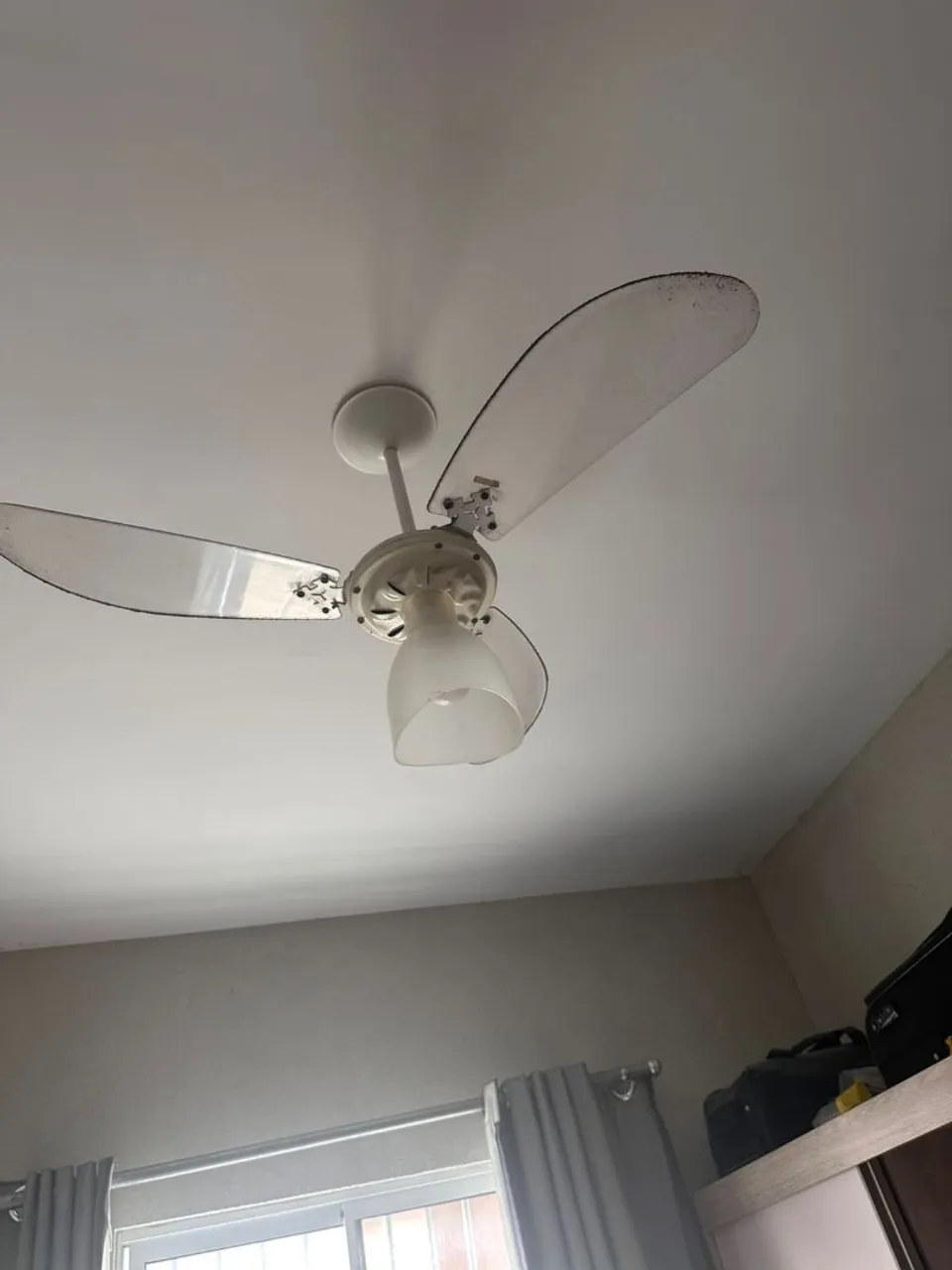 Ventilador de teto excelente