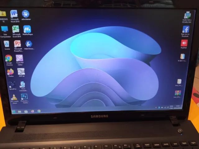 Notebook Samsung NP270E5E 15,6" i3 4GB HD 1 Tera 
