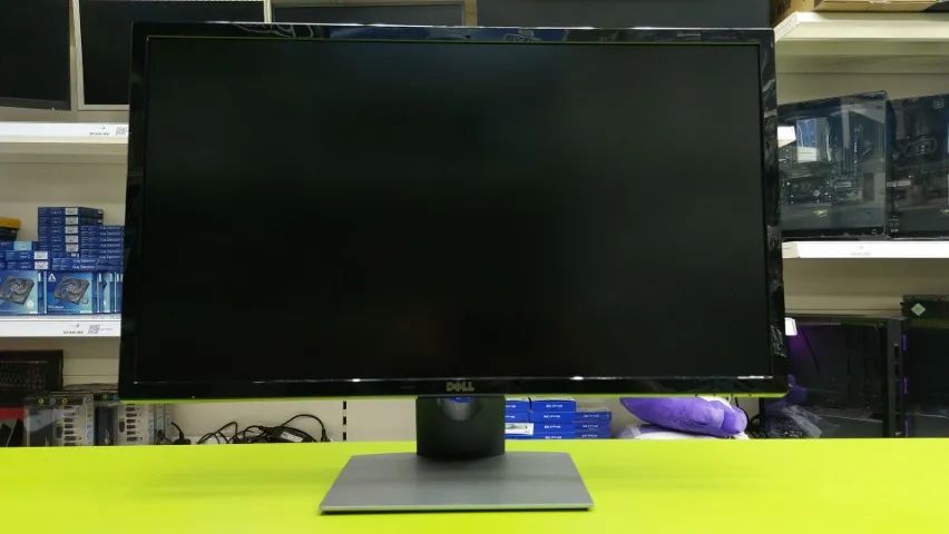 Monitor Dell S2817Q 28" 4K - Foto 4