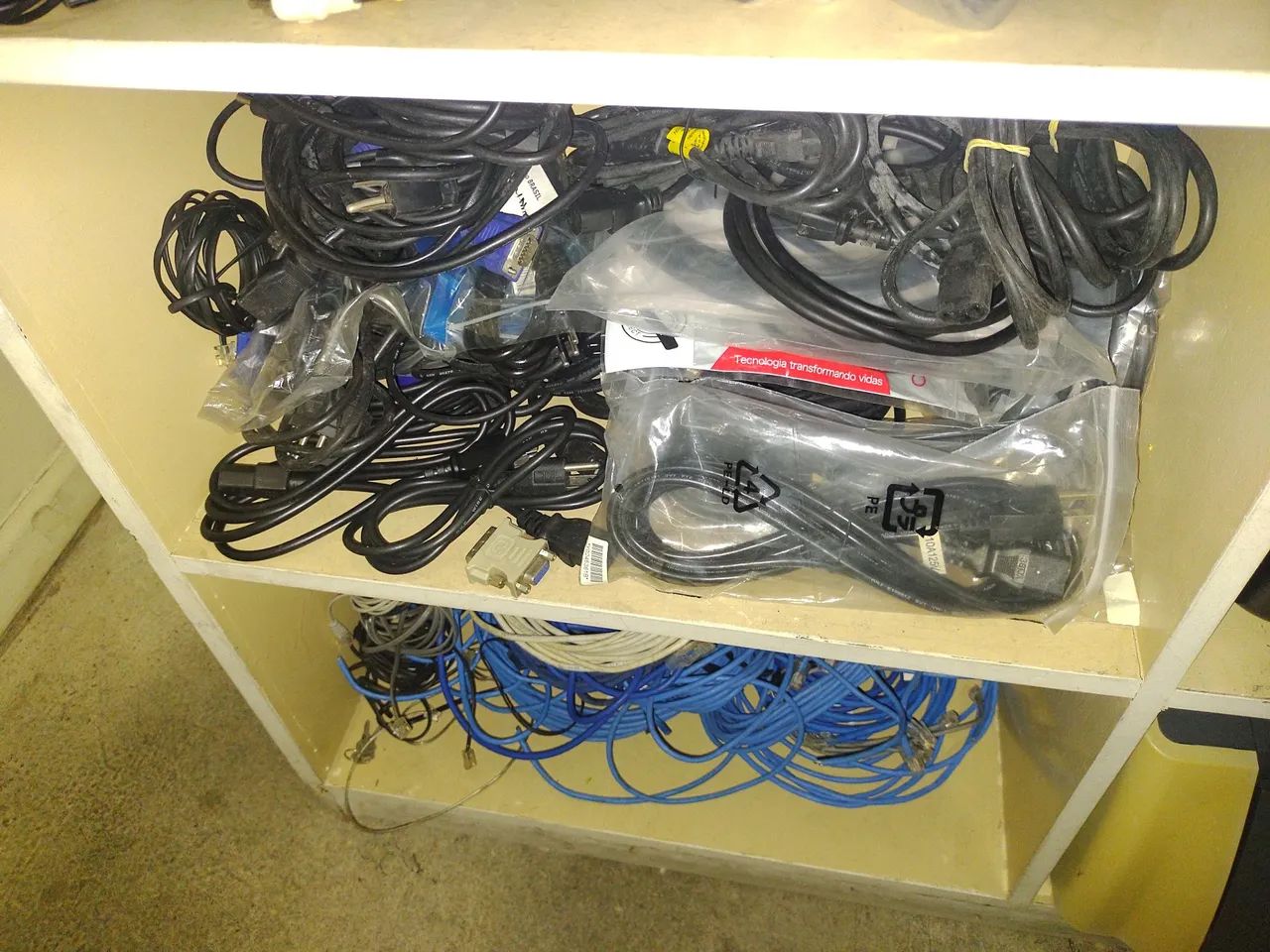 Carregador fonte para notebook, diversas marcas e modelos, usados, originais. E outros. - Foto 2
