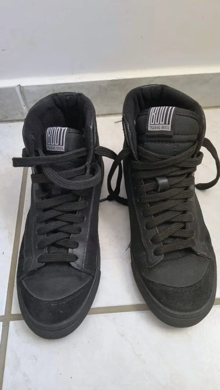 Tênis Boot Training Brasil - Preto