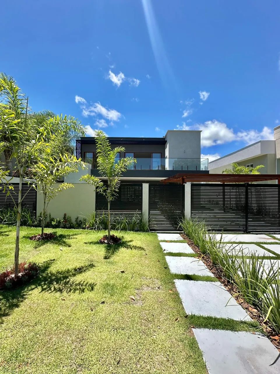CAMAÇARI - Casa Padrão - VILA DE ABRANTES (ABRANTES)