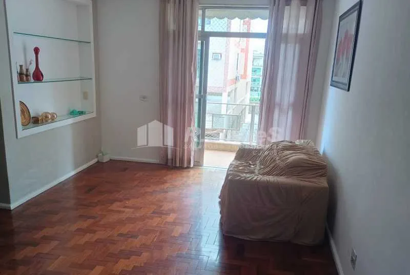 Apartamento : Padrão / Residencial / Vila Valqueire