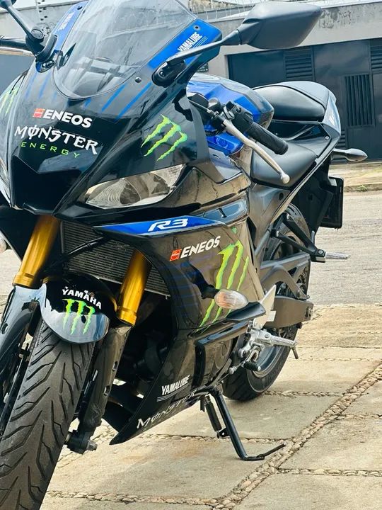 Yamaha R3 Monster Energy - Impecável!