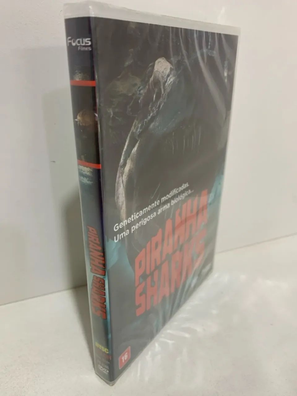 DVD piranha sharks  - Foto 4