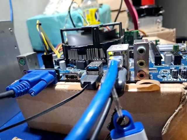 Placa mãe 1150 + Processador i3 4160 + 8GB de memória ram - Foto 3