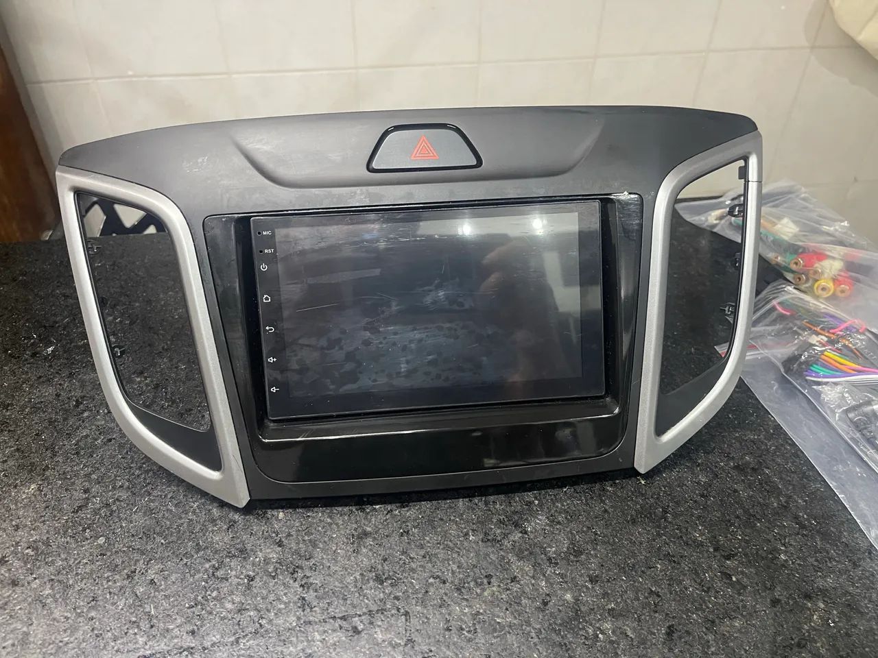 Multimídia universal 7 polegadas com moldura Creta