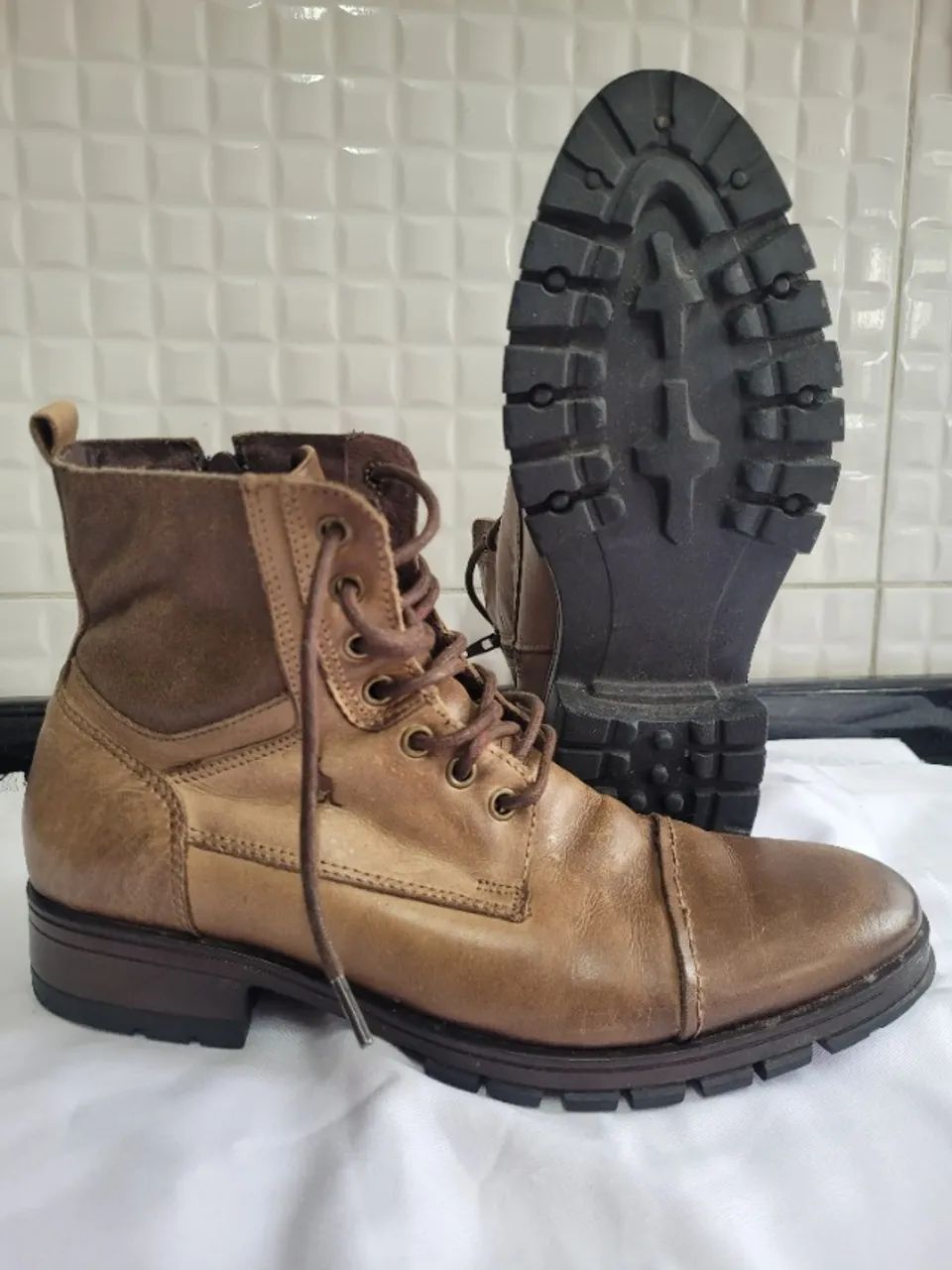 Botas Femininas Side Walk Bota Feminina Tratorada Coturno Side