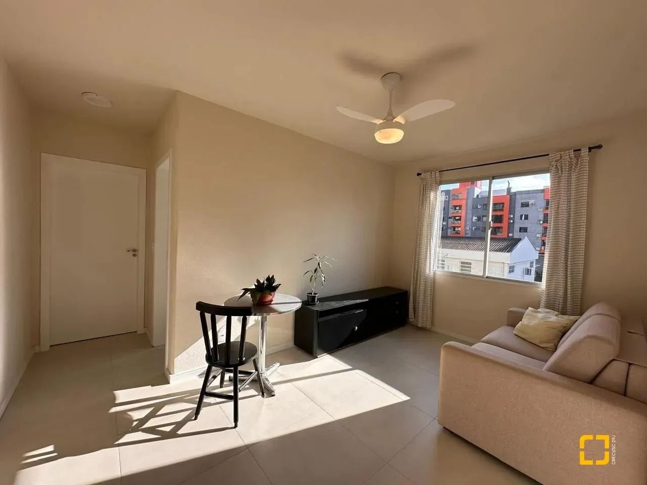 Apartamento 1 dormitorio à venda na Agronômica, Baia do Sol em Florianópolis SC