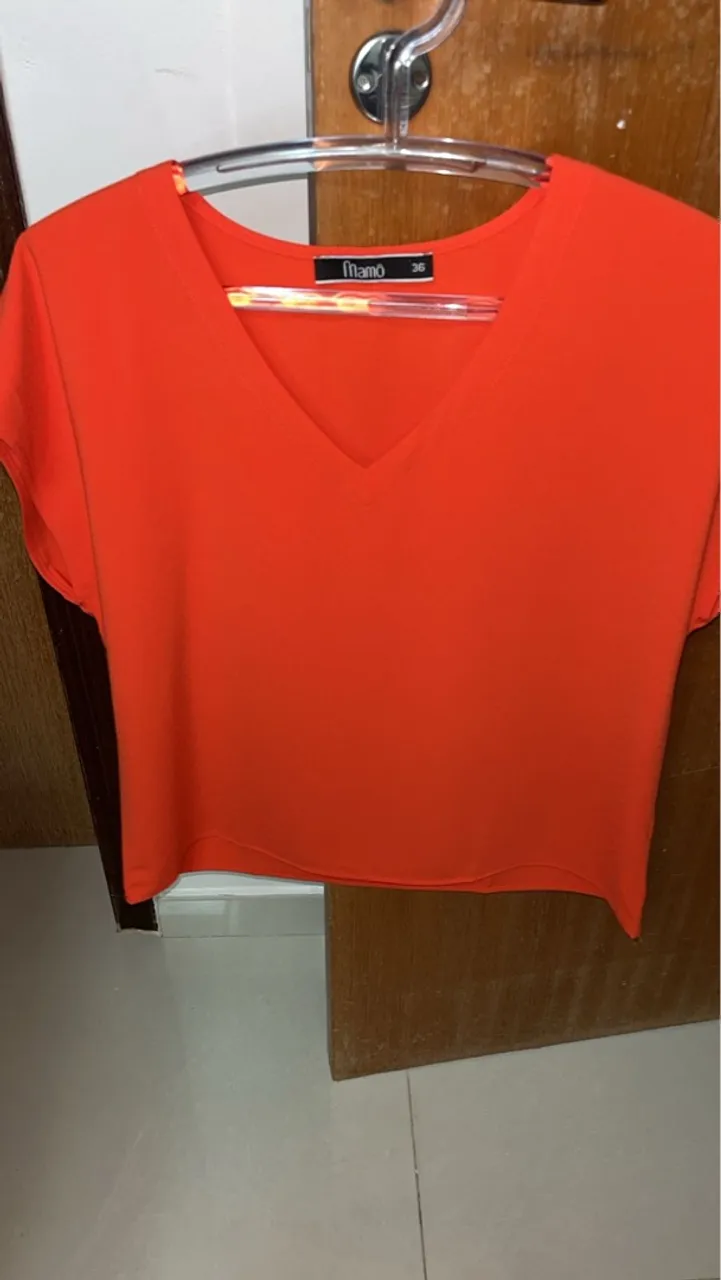 Camisa em crepe nova mamô