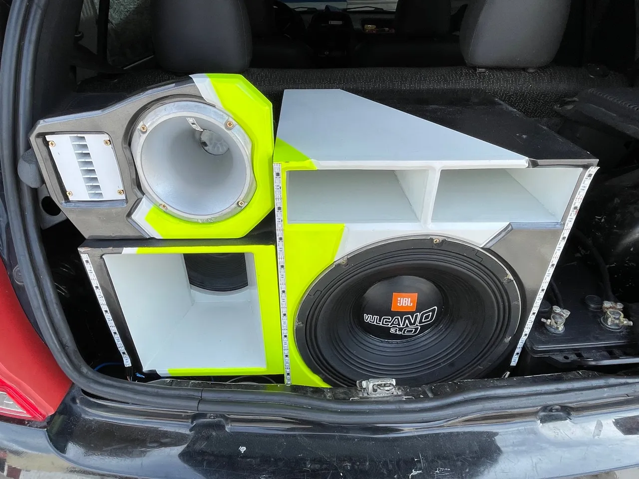 Som Automotivo Completo JBL Vulcano