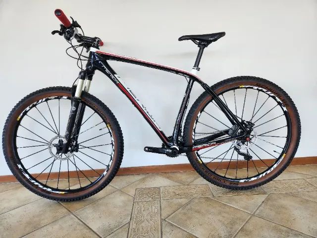 Bicicleta MTB Merida Carbon Tamanho XL - Foto 2
