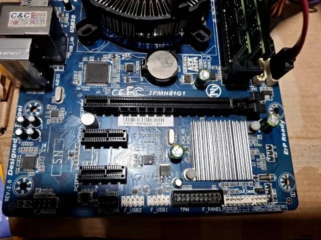 Placa mãe 1150 + Processador i3 4160 + 8GB de memória ram - Foto 4
