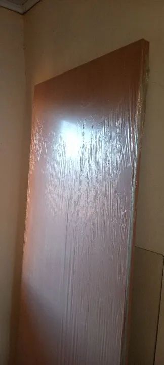 Porta de madeira maciça nova / lacrada  - Foto 4