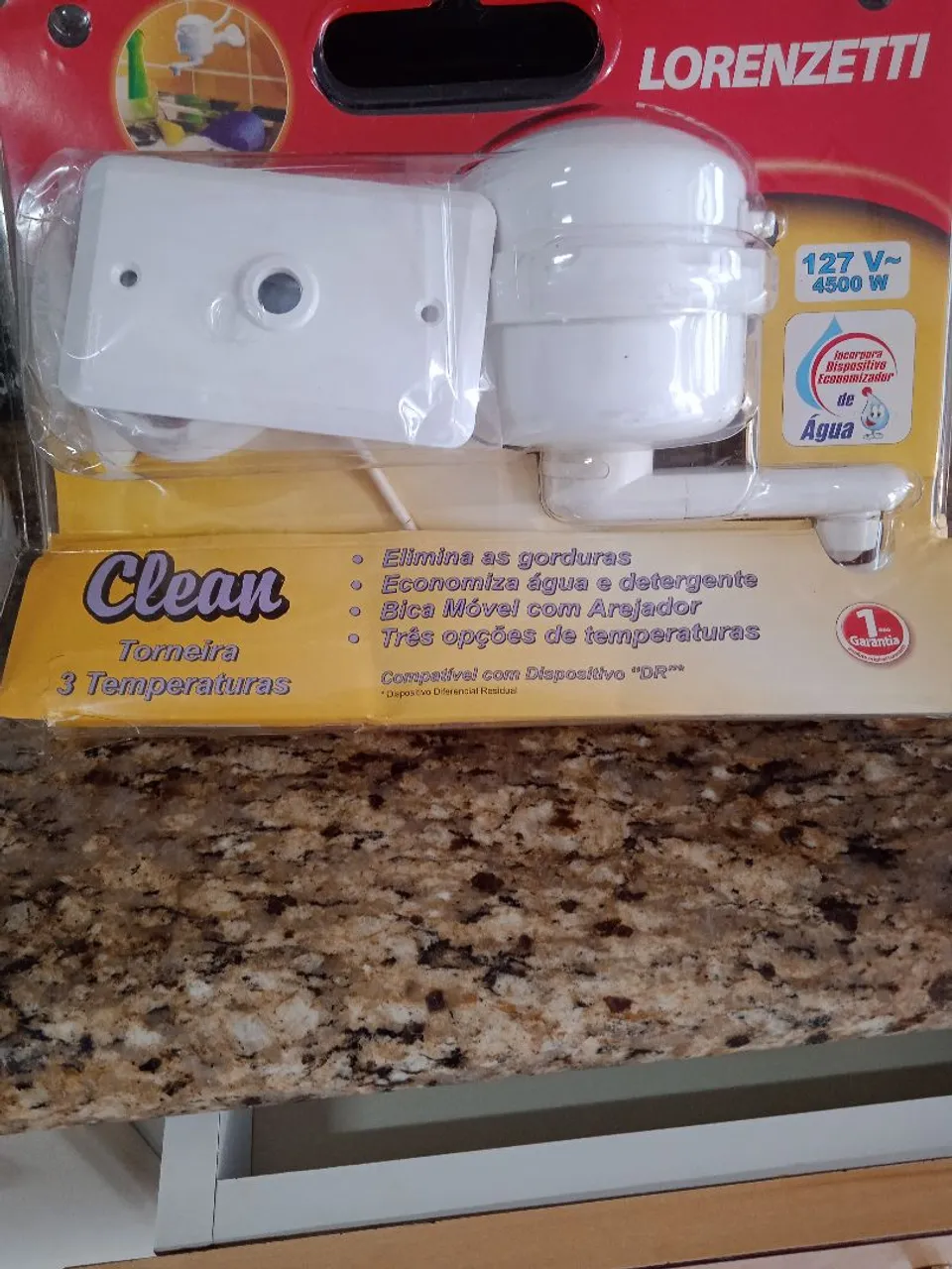 Vende-se uma torneira elétrica 