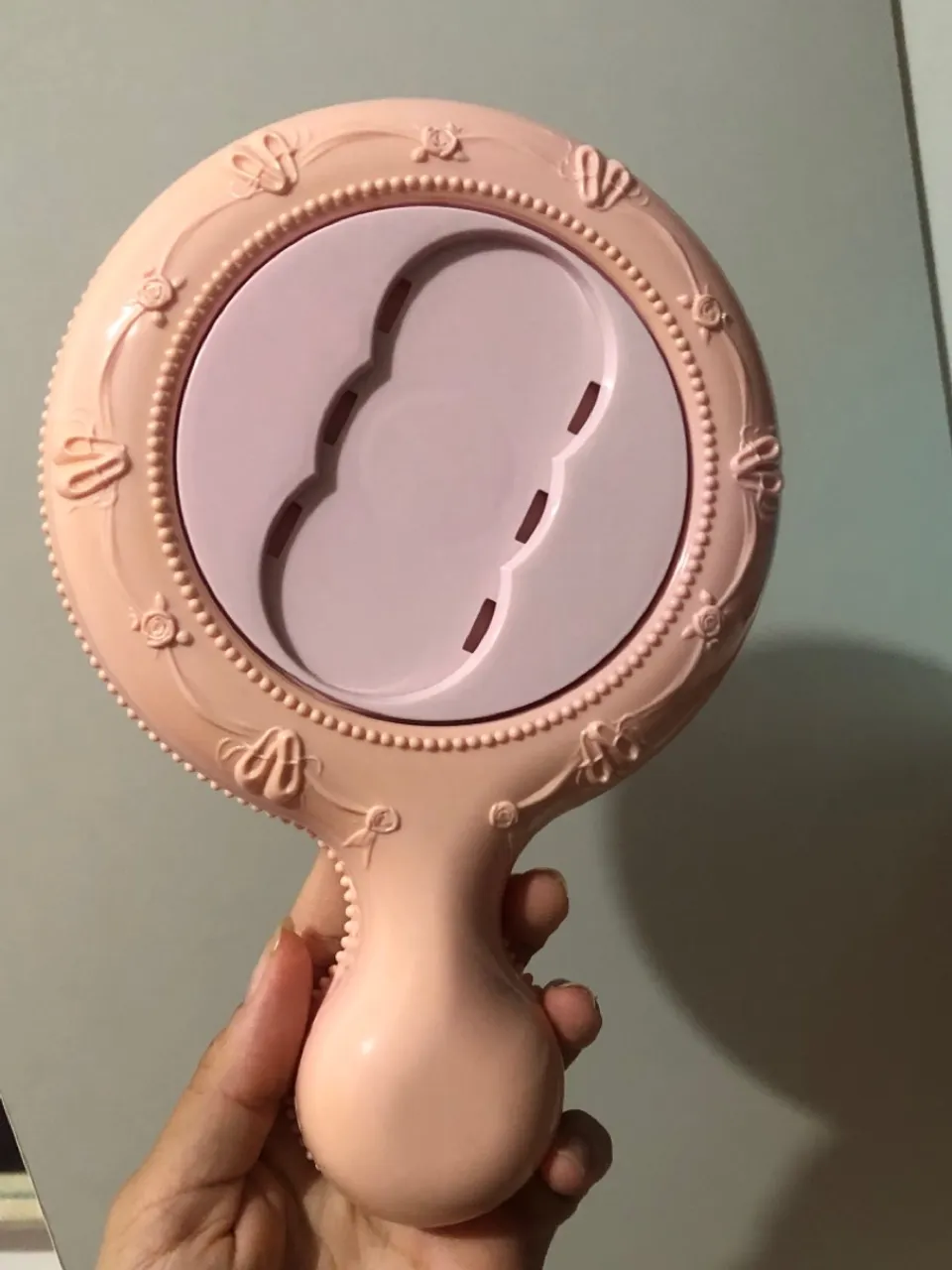 Suporte da Barbie Clara Quebra Nozes