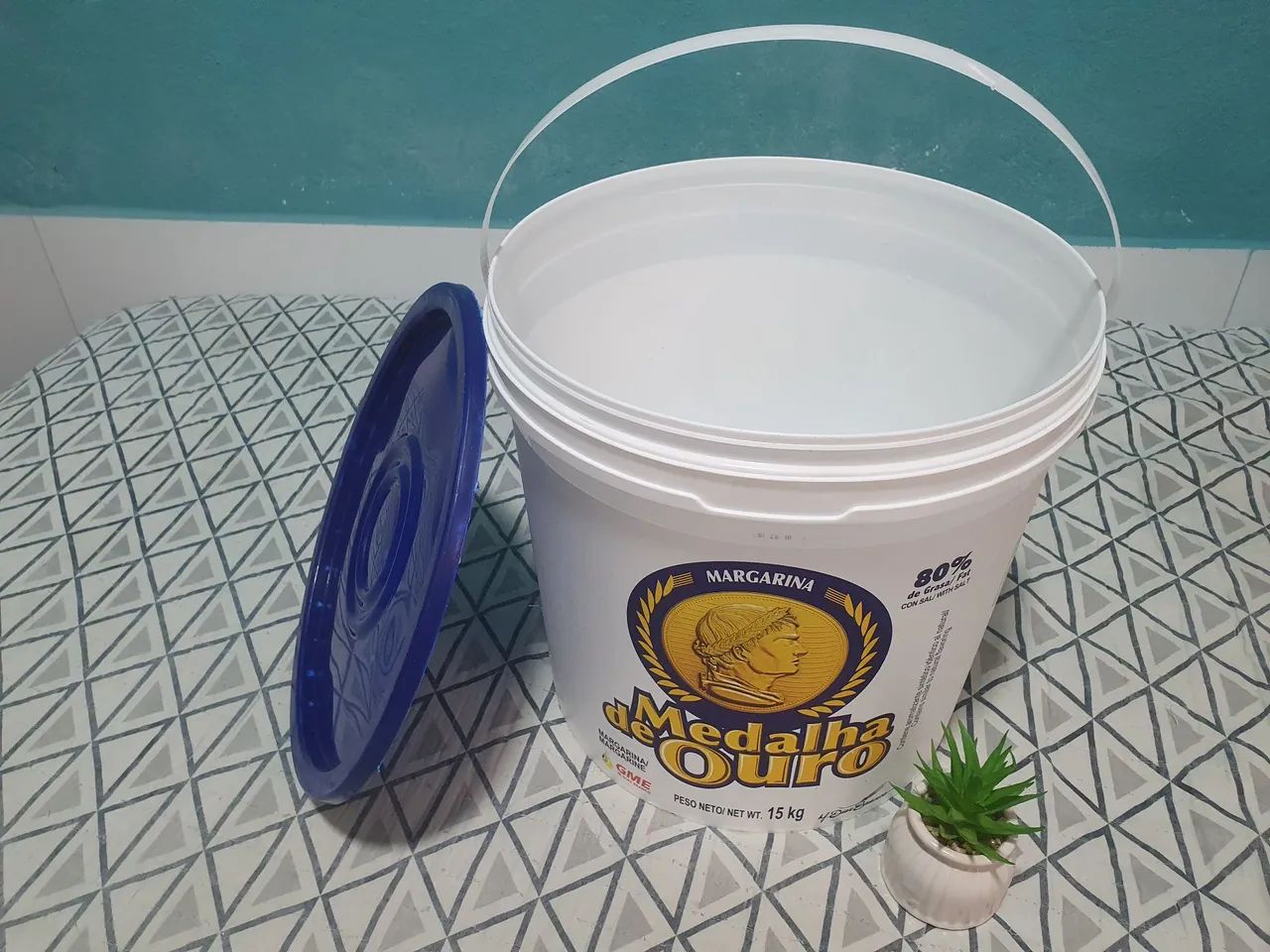 Balde para água até 15kg