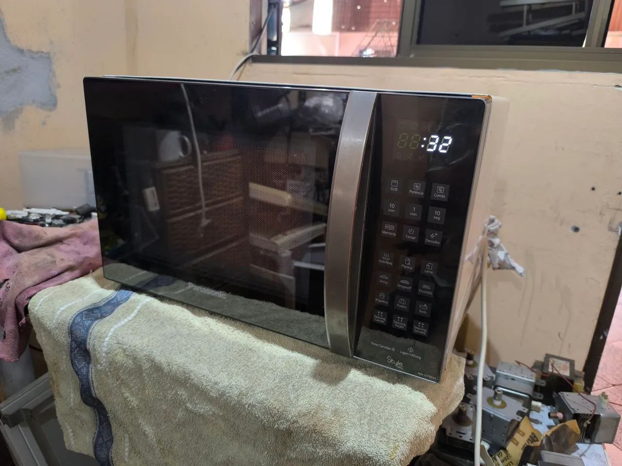 Microondas Panasonic 34 Litros Style  - Foto 2