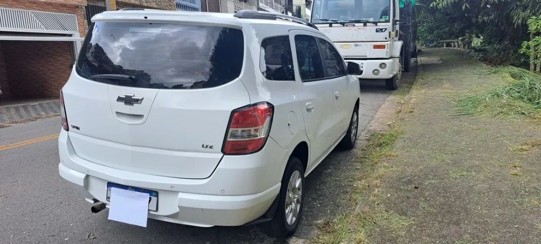 Chevrolet spin 1.8 LTZ 8V flex. e gnv 4P manual 7 lugares - Foto 3